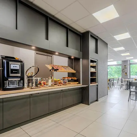 ホテル Cambrai 2*