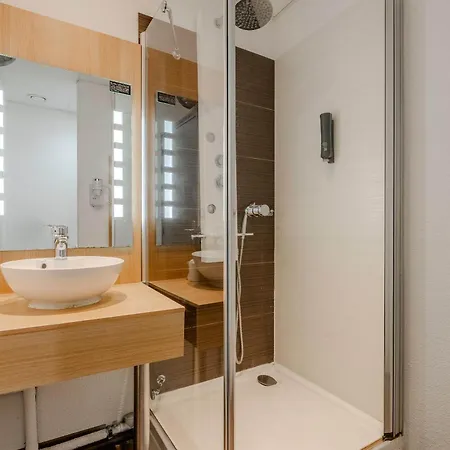 Hotell Cambrai Proville